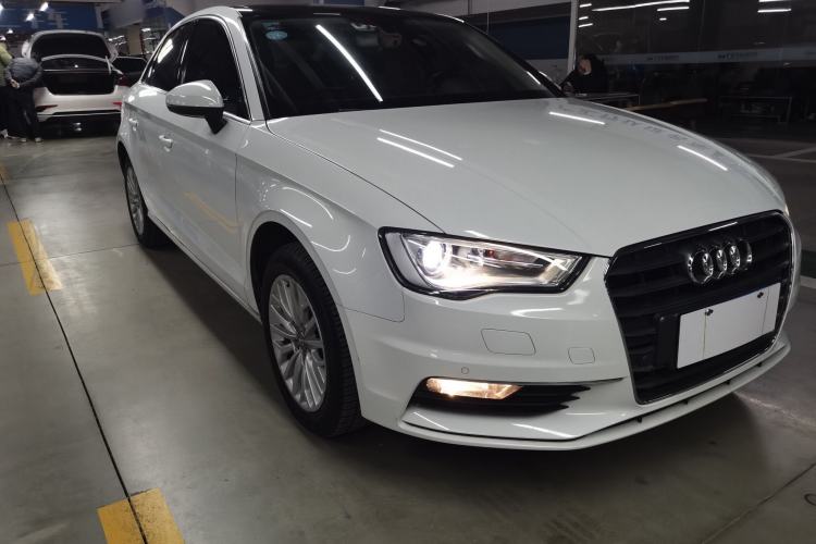 Used Audi A3 2015 Limousine 35 TFSI Millionth Anniversary Intelligent Leading Model