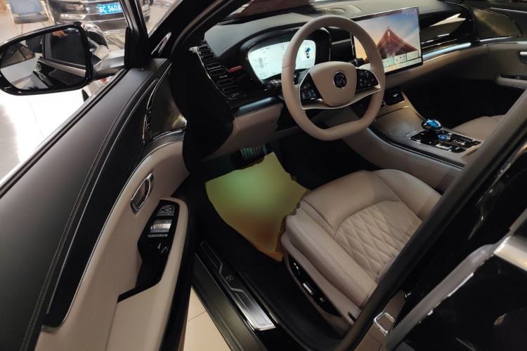 Used BYD Han 2025 DM-i Intelligent Driving Edition 125KM LiDAR Flagship Model