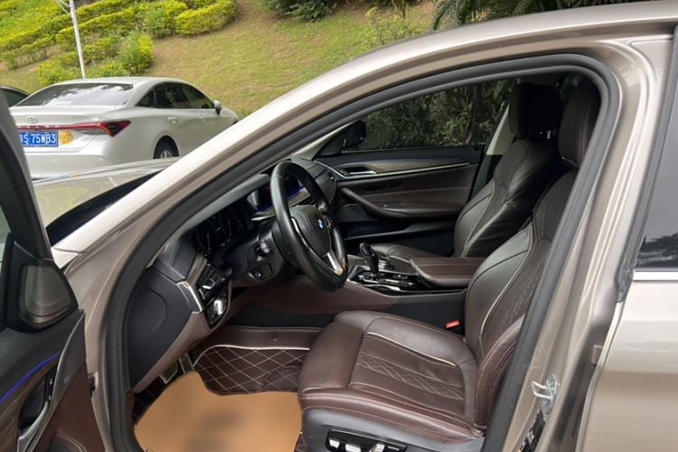 Used BMW 5 Series New Energy 2019 Updated 530Le Pioneer Edition
