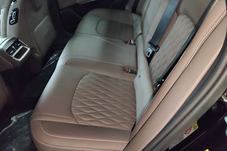 Used BYD Han 2024 DM-i Glory Edition 121KM Elite Model
