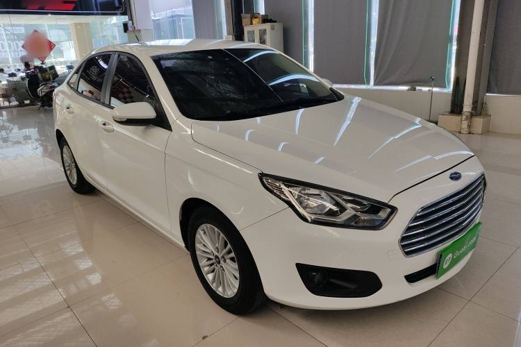Used Ford Escort 2015 1.5L Manual Comfort Model
