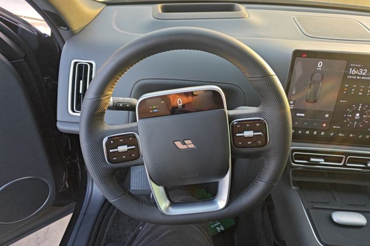 Used Li Auto L9 2024 Ultra Model
