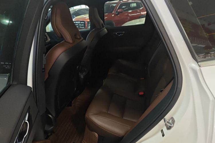 Used Volvo XC60 2021 T5 4x4 Smart Luxury Edition