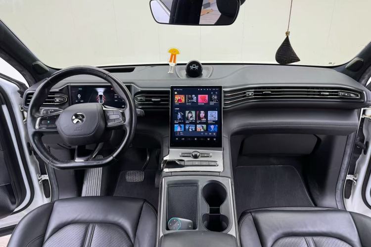 Used Nio EC6 2020 615 km Signature Edition