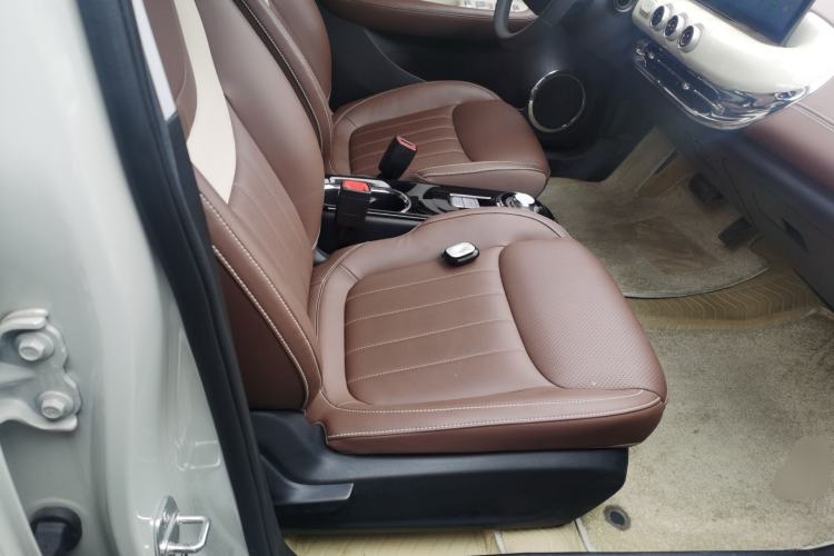 Used Wuling Bingo 2023 333 km Enjoyment Version
