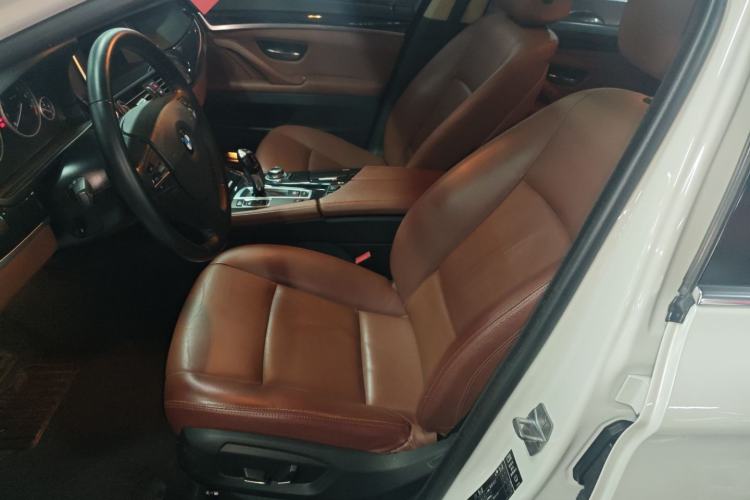 Used BMW 5 Series 2014 520Li Elegant Model