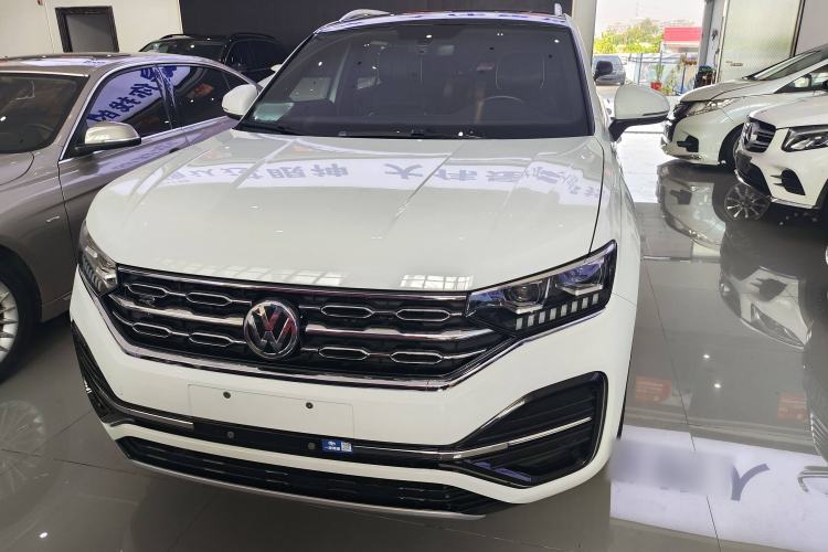 Used Volkswagen Tayron 2020 380TSI All-Wheel Drive R-Line Connected Version
