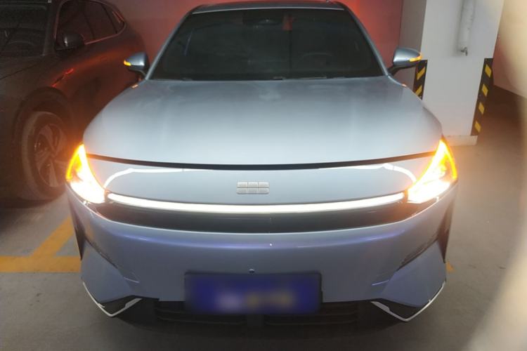 Used  L6 2025 EM-i 140km Starship Edition
