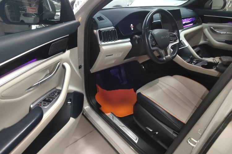 Used BYD Song PLUS New Energy 2023 Champion Edition EV 520KM Flagship Model
