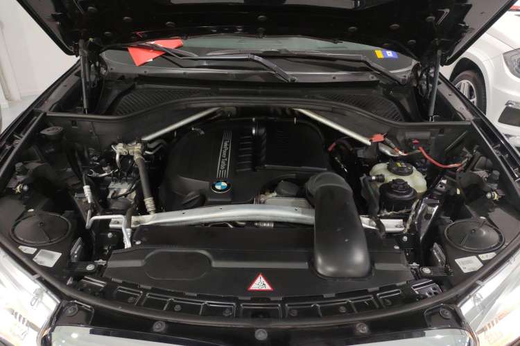 Used BMW X5 2014 xDrive35i Leading Model
