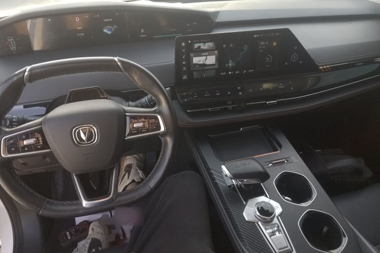 Used Changan UNI-K 2021 2.0T All-Wheel Drive Prestige Version
