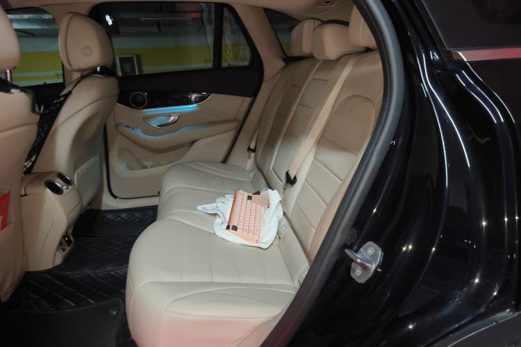 Used Mercedes-Benz GLC 2019 Facelift GLC 260 L 4MATIC Luxury Model