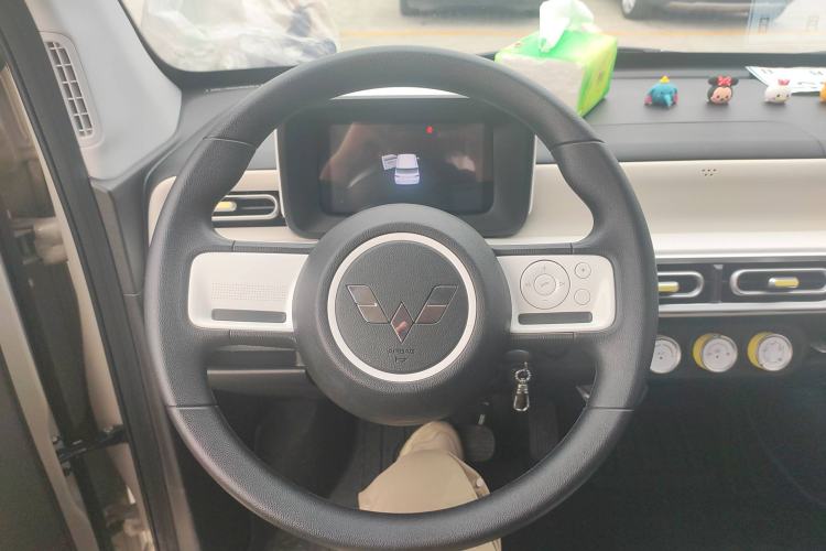 Used Wuling Hongguang MINIEV 2024 3rd Generation 215km Youth Edition
