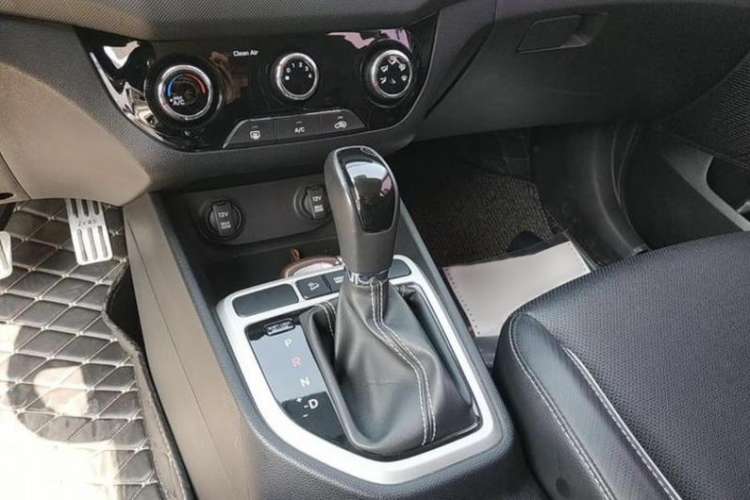 Used Hyundai ix25 2017 1.6L Automatic Smart Version
