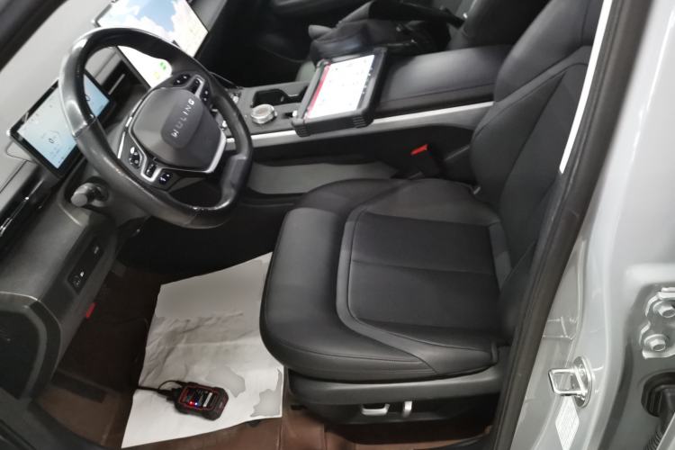 Used Wuling Xingguang 2024 Co-Creation Edition 510 Advanced Model
