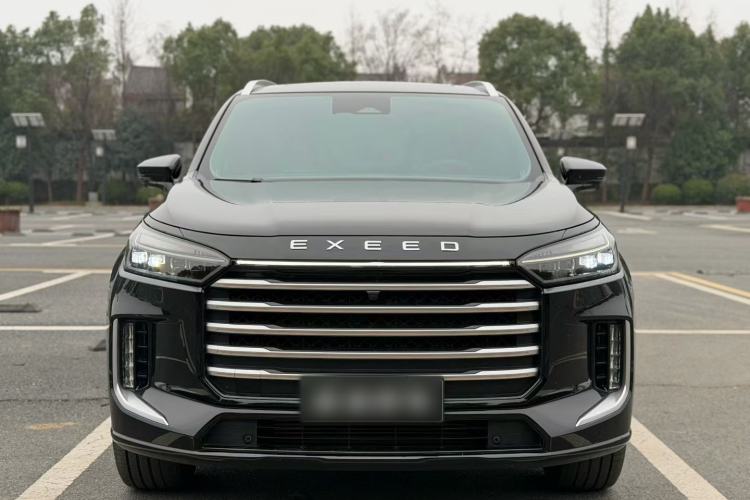 Used  Lanyue 2024 International Version 400T Four-Wheel Drive StarRui 7-Seater