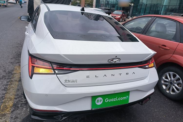 Used Hyundai Elantra 2022 1.5L CVT LUX Prestige Edition