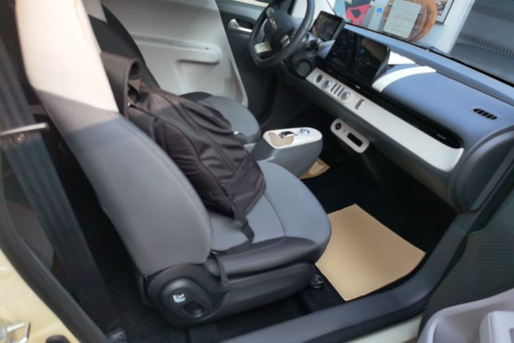 Used  Lumin 2022 301km Honey-Sweet Version
