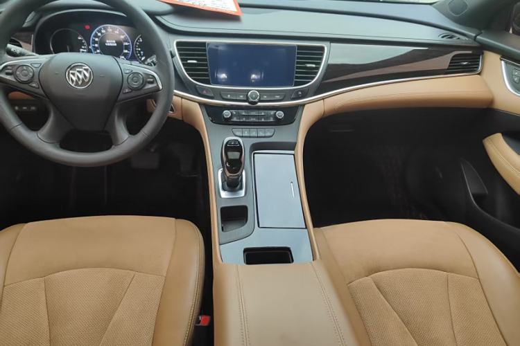 Used Buick LaCrosse 2019 28T Prestige Model
