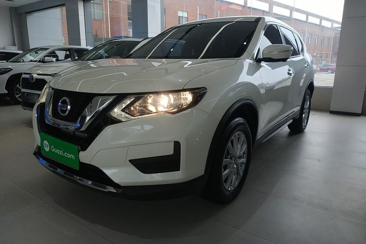 Used Nissan X-Trail 2023 Classic 2.0L Two-Wheel Drive Smart Connect & Comfort Edition