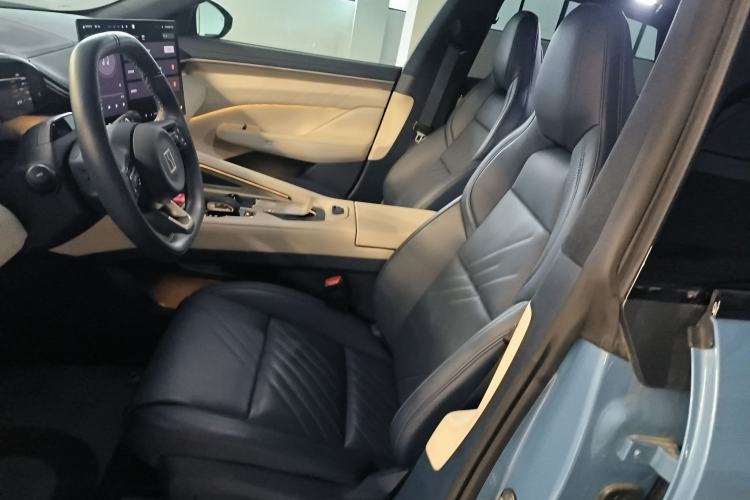 Used Zeekr 001 2025 YOU Edition 100 kWh All-Wheel Drive