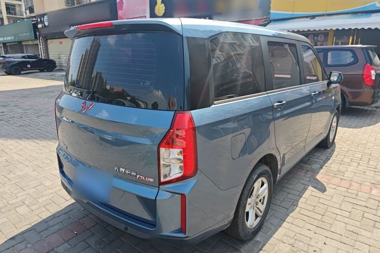 Used Wuling Hongguang PLUS 2019 1.5T Manual Luxury 7-Seater
