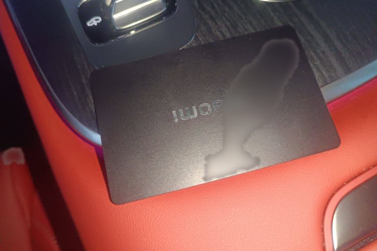 Used  SU7 2024 Four-Wheel Drive Ultra-Long Range Advanced Intelligent Driving Max Edition
