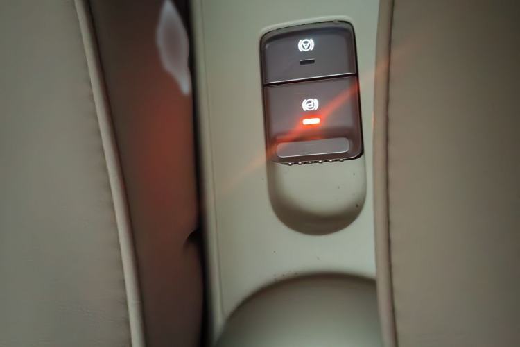 Used Wuling Hongguang MINIEV 2025 Four-Door Version Zhenxiang+ Edition