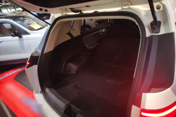 Used AION Y 2023 Younger
