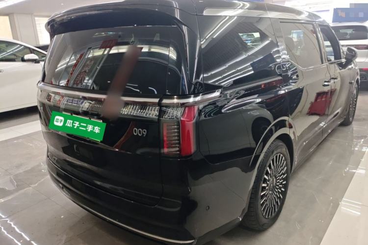 Used Zeekr 009 2022 WE Edition

