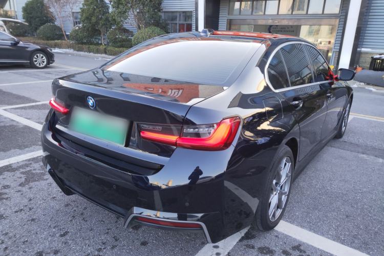 Used BMW i3 2022 eDrive 35 L
