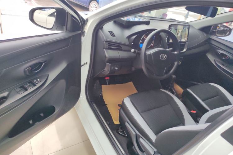 Used Toyota YARiS L 2020 1.5L CVT Leading Edition
