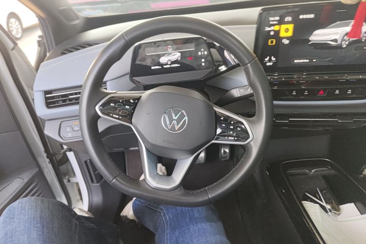 Used Volkswagen ID.4 X 2024 Pure & Smart Edition
