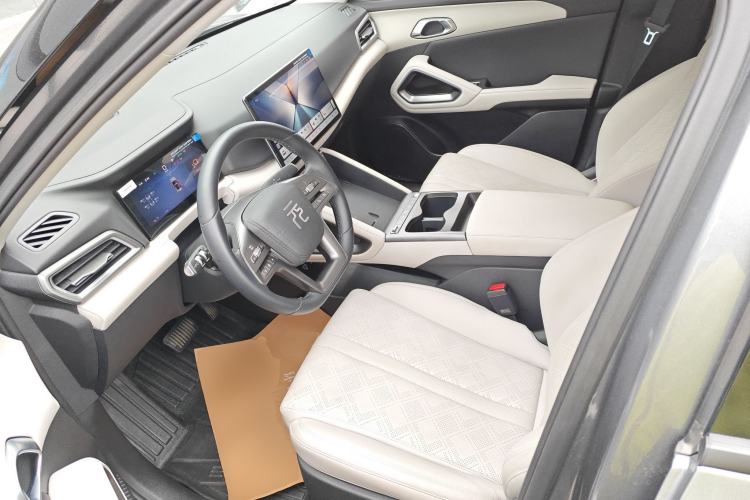 Used BYD Yuan UP 2025 Intelligent Driving Version 401 km Beyond-Range Edition
