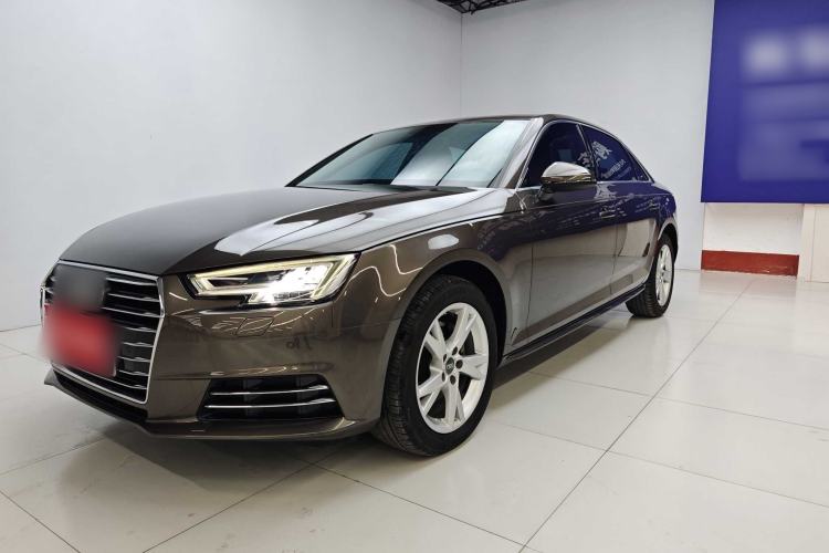 Used Audi A4L 2018 30th Anniversary Edition 40 TFSI Trendy Model
