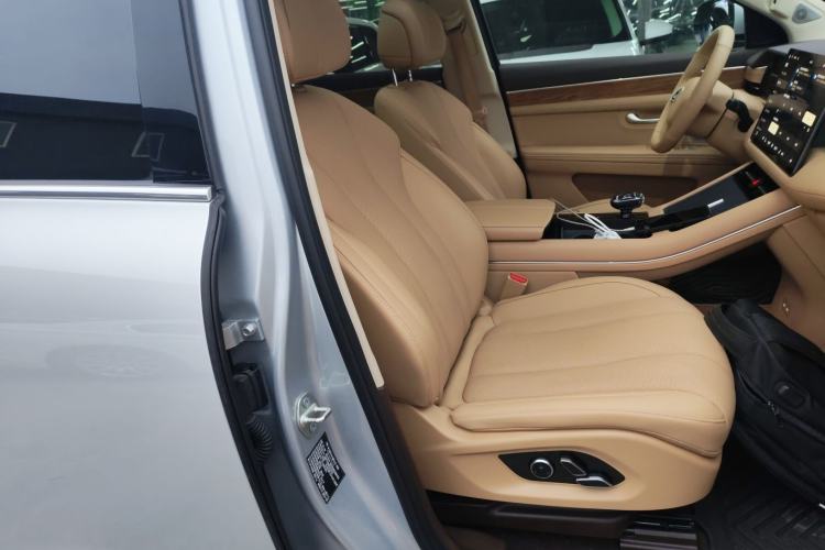 Used Hima AITO M7 2024 1.5T Intelligent Drive Rear-Drive Ultra Version 5 Seats
