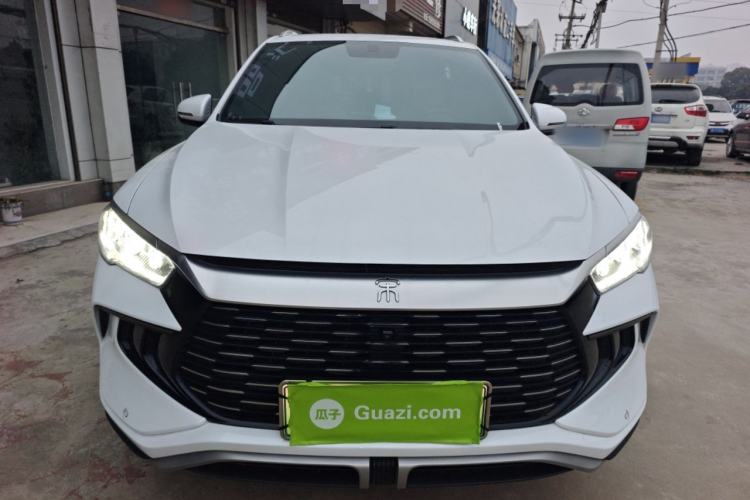 Used BYD Song Pro New Energy 2024 HONOR Edition DM-i 71KM Navigation Model
