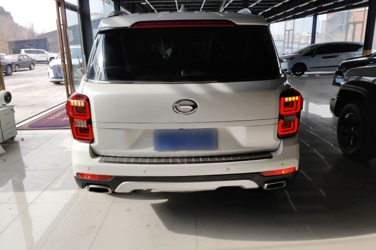 Used GAC Trumpchi GS8 2017 320T Two-Wheel Drive Luxury Smart Connectivity Version (7 Seats)
