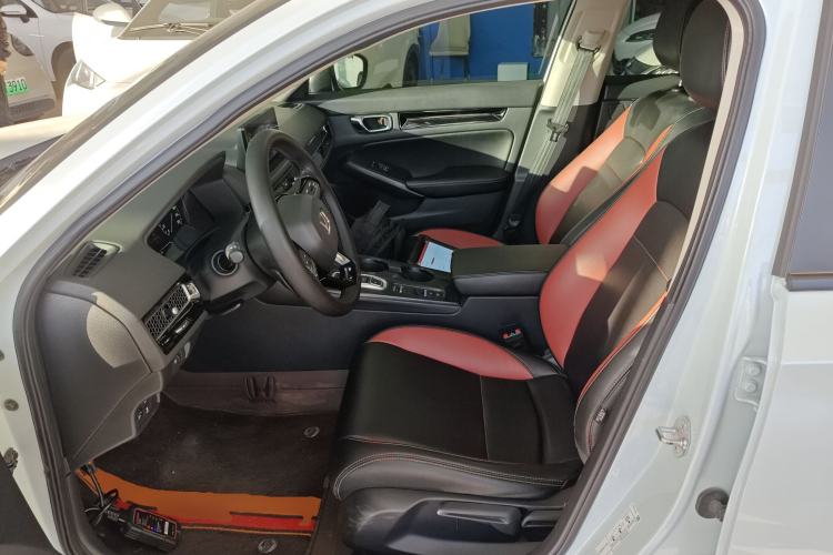 Used Honda Civic 2023 2.0L eHEV Pioneer Edition
