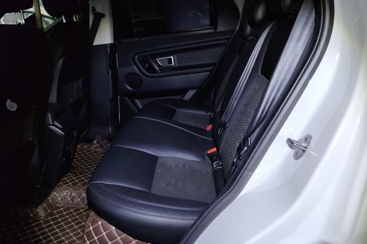 Used Land Rover Discovery Sport 2019 240 PS SE Version China VI Standard