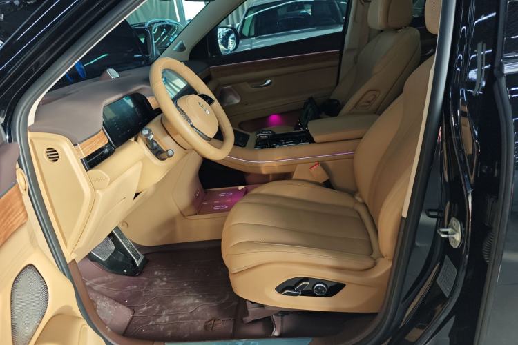 Used Hima AITO M7 2024 1.5T Rear-Drive Plus Version 5 Seats
