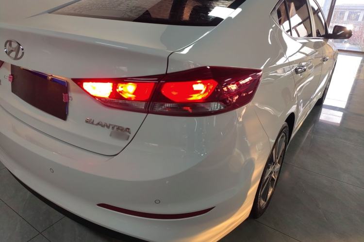 Used Hyundai Elantra 2016 1.6L Automatic ZhiXuan – Elite Version