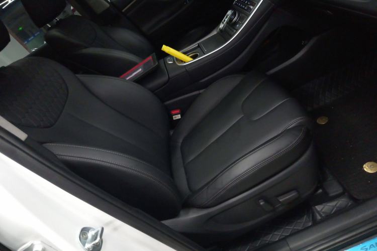 Used Hyundai Santa Fe 2023 Traveler 380T GDi Automatic Two-Wheel Drive GLX Elite Edition
