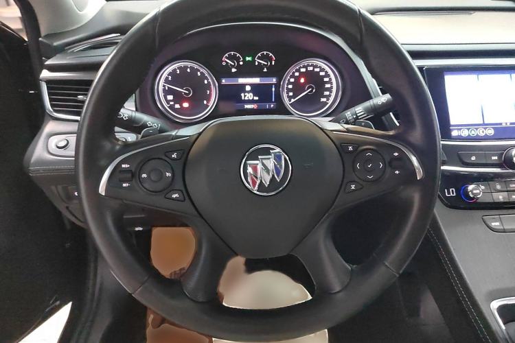 Used Buick LaCrosse 2022 652T Luxury Version
