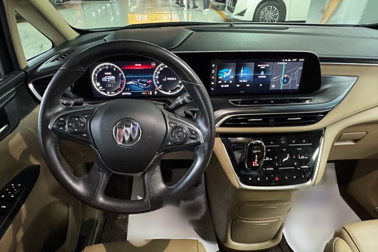 Used Buick GL8 2021 ES Landtrek 653T Luxury Model
