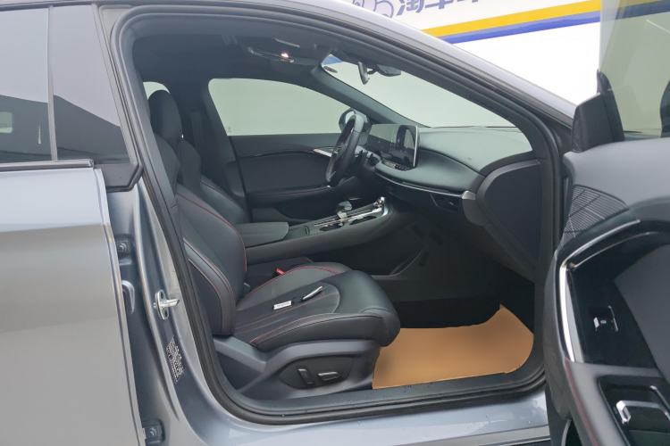 Used MG 7 2023 2.0T Automatic Hunter Luxury Edition
