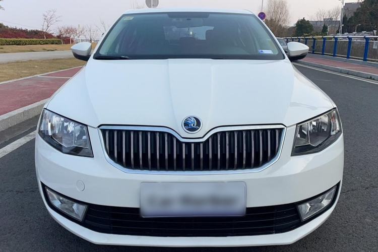 Used Skoda Octavia 2015 1.6L Automatic Yijie Edition
