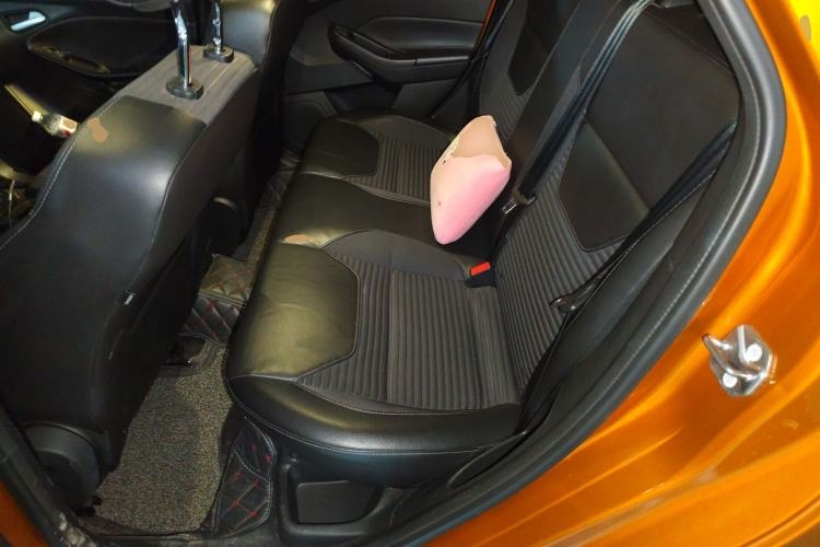 Used Ford Focus 2017 Hatchback 1.6L Automatic Fashion Edition Smart Drive Version