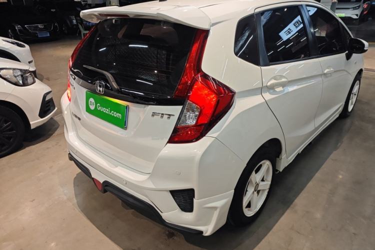 Used Honda Fit 2016 1.5L LXS CVT Comfort Sunroof Version
