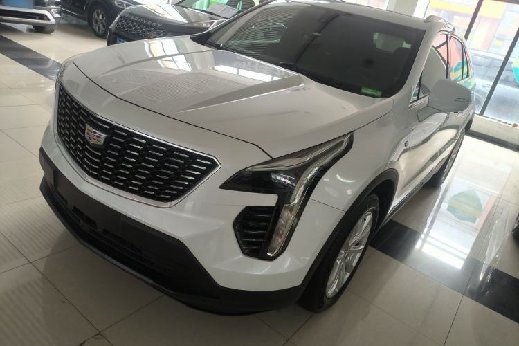 Used Cadillac XT4 2018 28T Two-Wheel Drive Tech Version